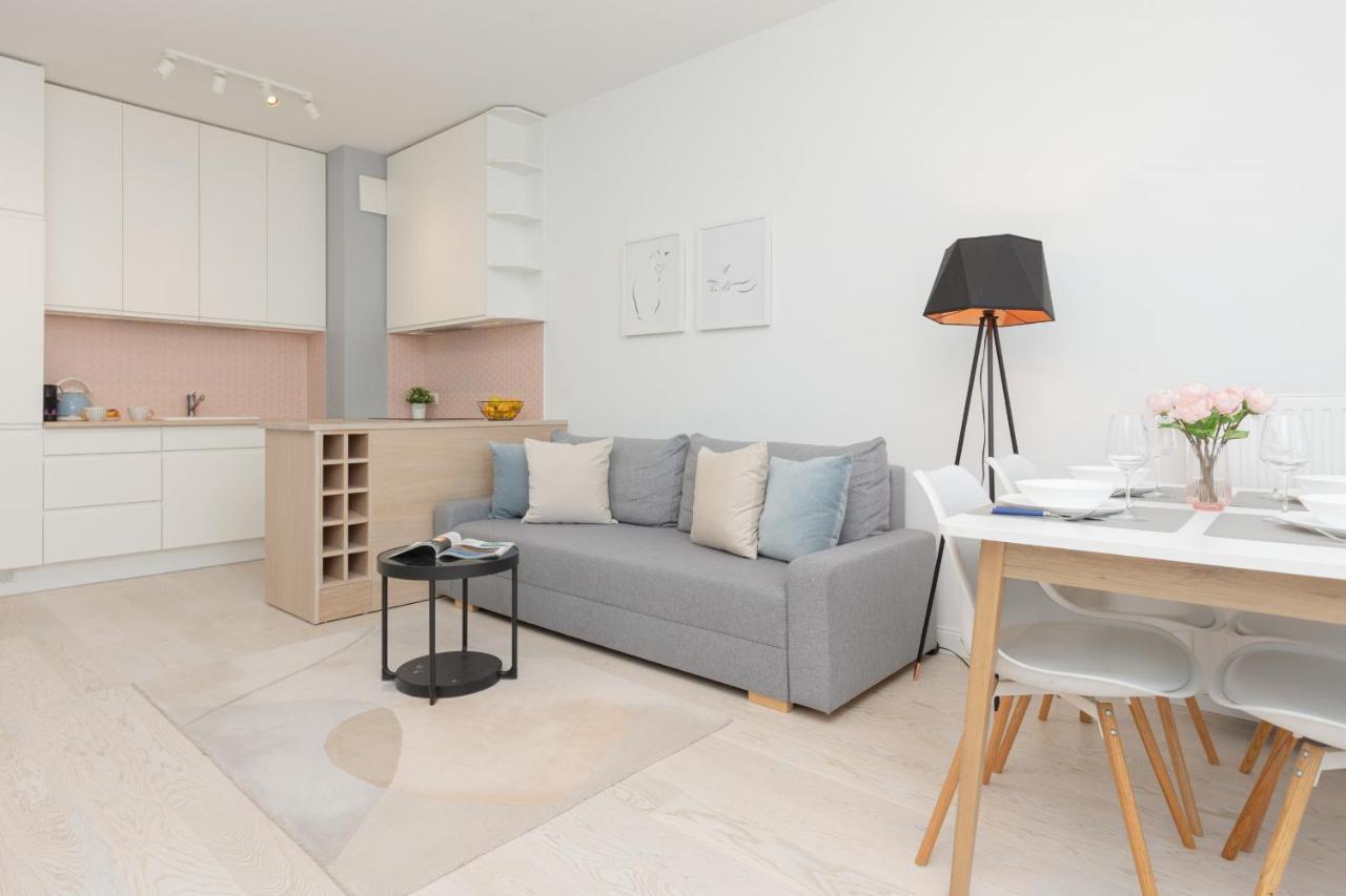 Sarmacka Apartment With Balcony Warsaw Wilanow By Noclegi Renters Extérieur photo