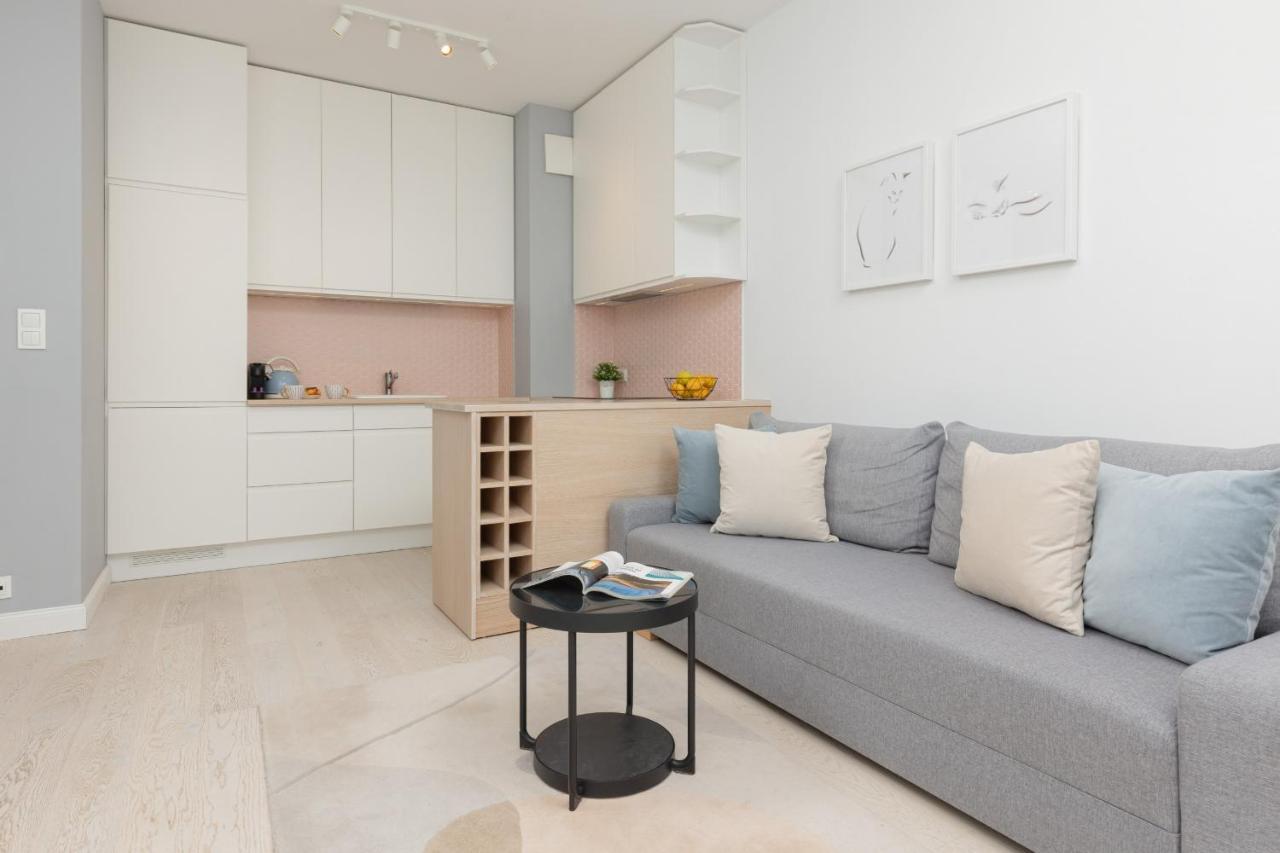 Sarmacka Apartment With Balcony Warsaw Wilanow By Noclegi Renters Extérieur photo